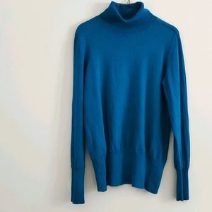 Banana Republic teal turtleneck sweater